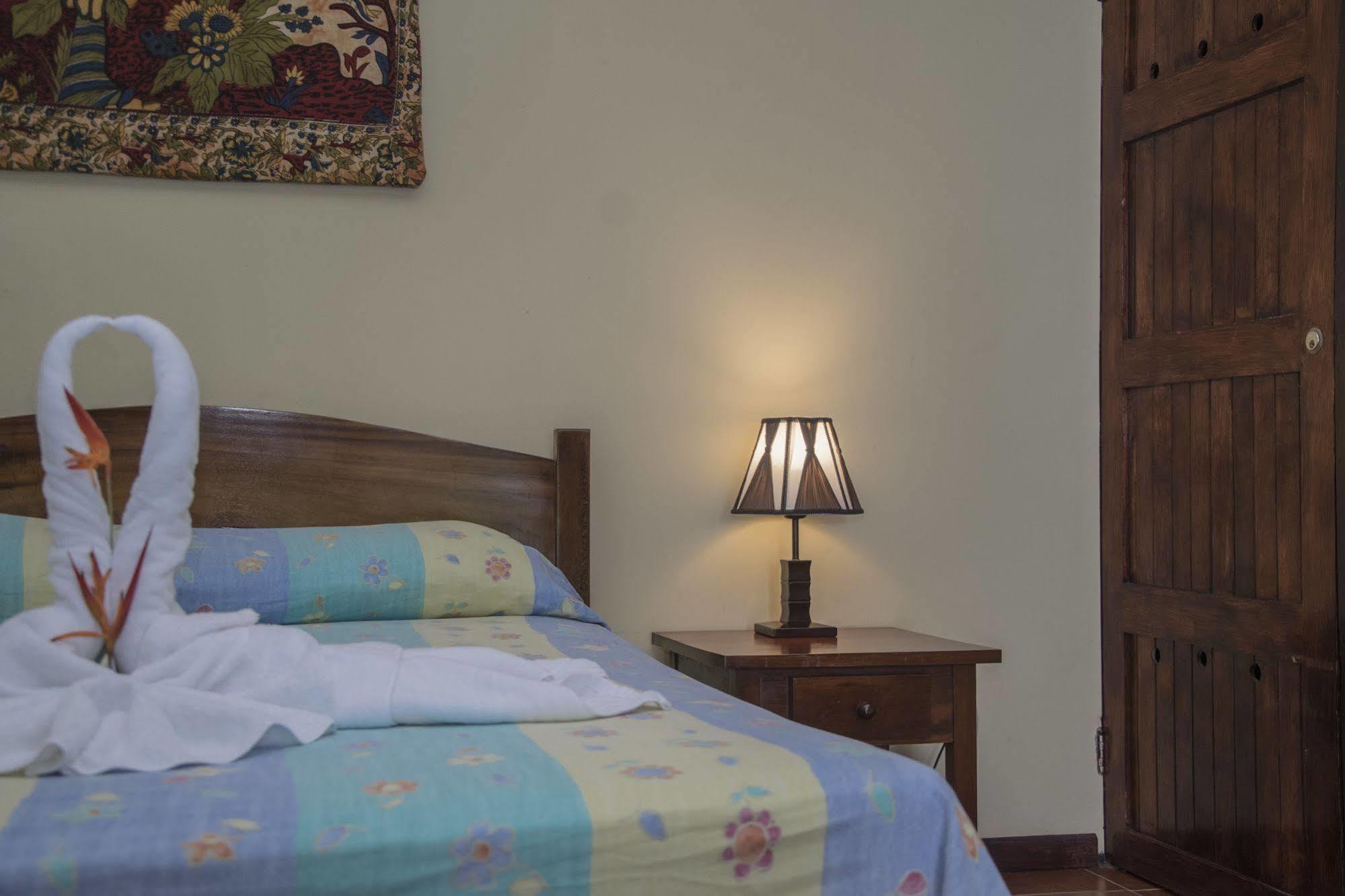 Condominio Villas El Parque Manuel Antonio Εξωτερικό φωτογραφία